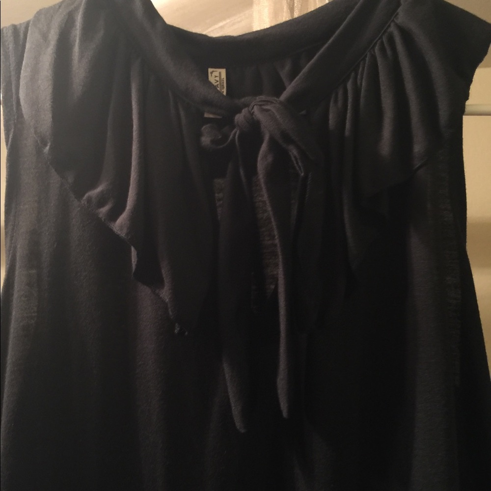 Black knit T